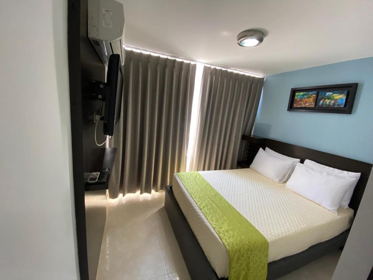 Hotel Tupinamba Neiva ネイバ エクステリア 写真