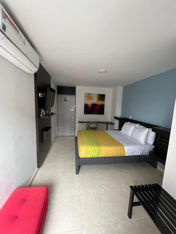 Hotel Tupinamba Neiva ネイバ エクステリア 写真