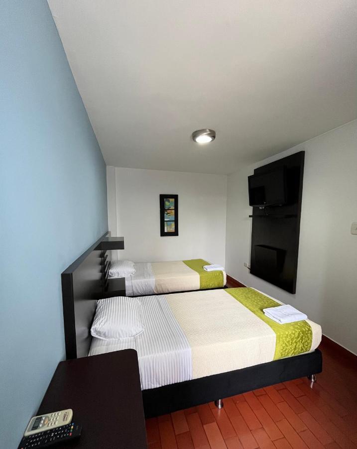 Hotel Tupinamba Neiva ネイバ エクステリア 写真