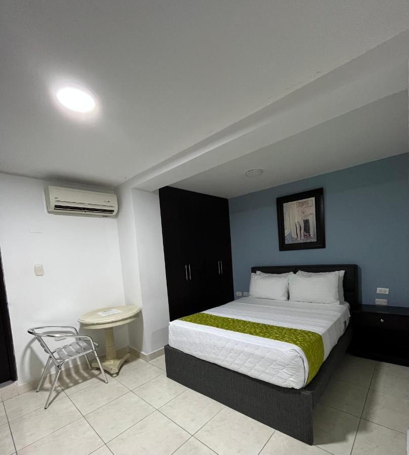 Hotel Tupinamba Neiva ネイバ エクステリア 写真